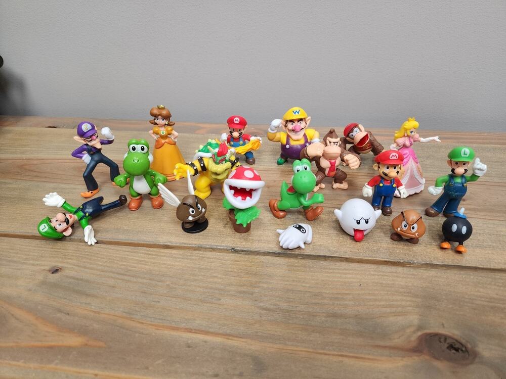 Nintendo Super Mario Figures 2007 Lot Of 19